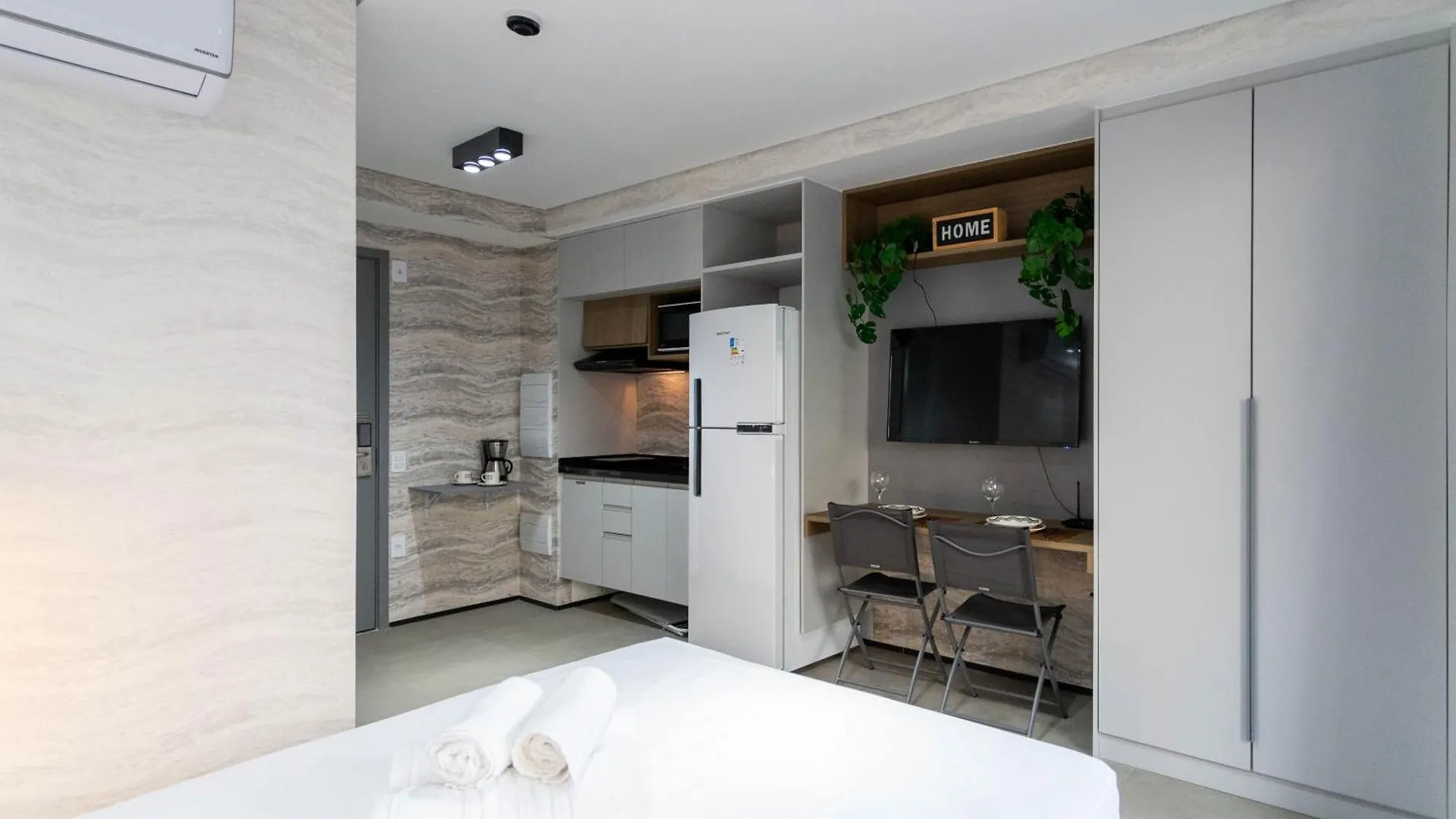 Apartment On Melo Alves - Studios Por Temporada Sao Paulo
